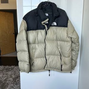 Men’s Northface down jacket